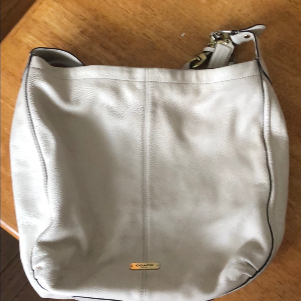 Cream/ivory Coach Bag
